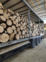 Продаєм якісні дрова рубані,  брикети Nestro та вугільні Одеса. 